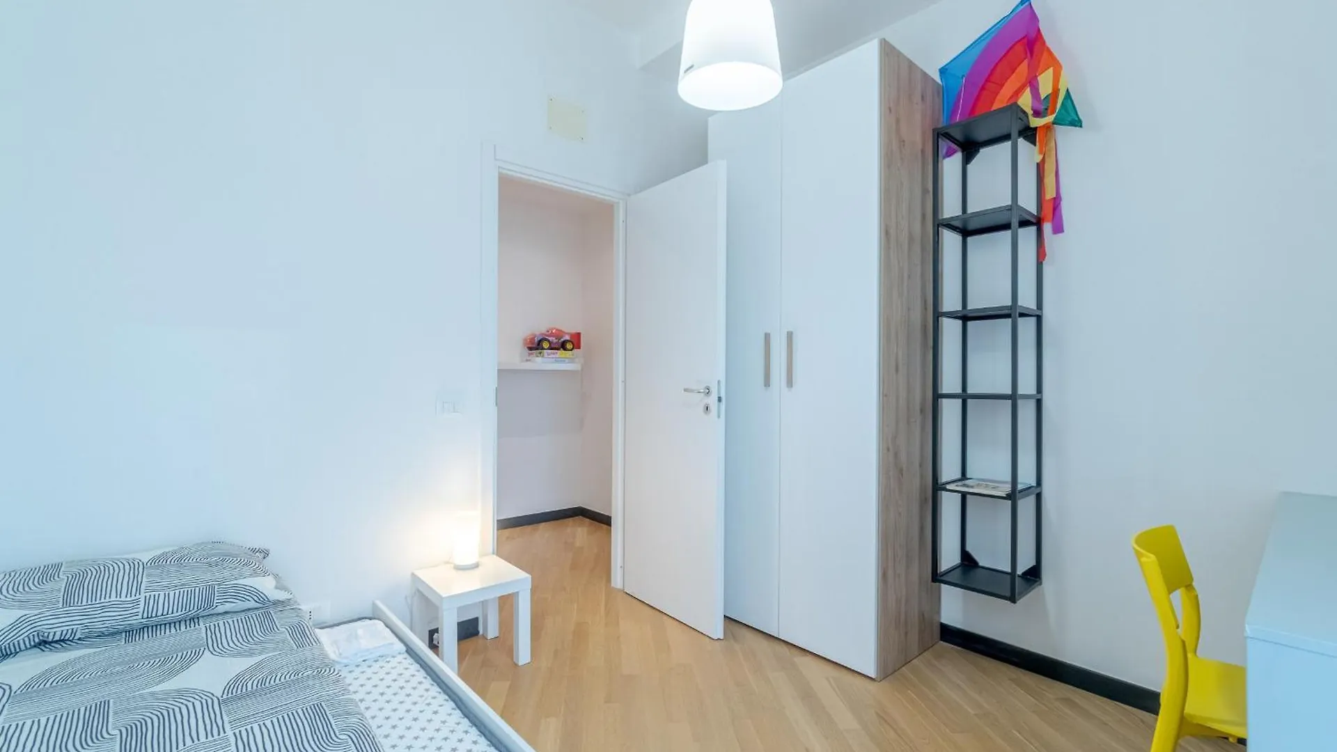 The Fork'S Flat Apartment Genoa Italy